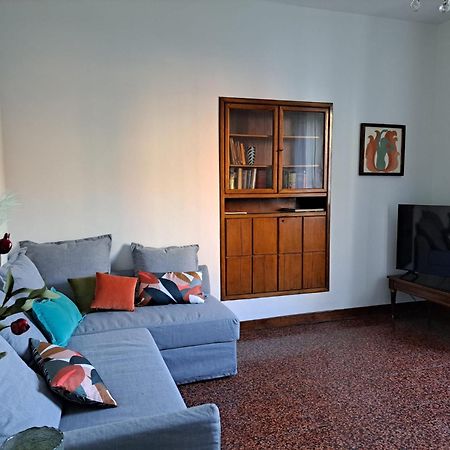 Stella Apartment By Quokka 360 - Past And Present In Como Exterior foto